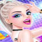 It Girl – Fashion Celebrity & Dress Up Game